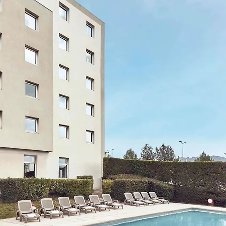 Ibis Toulon מלון לה ואלט-דו-ואר