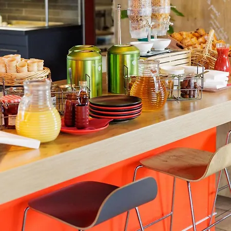 Hotel Ibis Toulon 3*