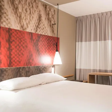 Ibis Toulon