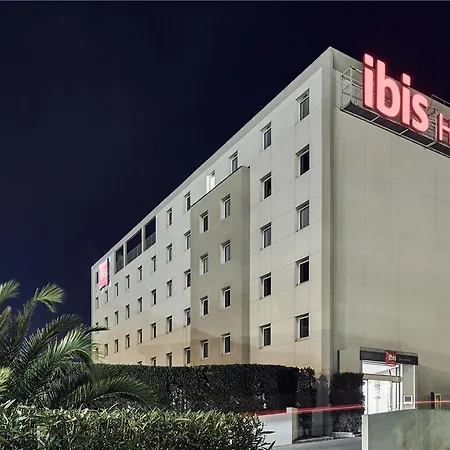 Ibis Toulon Hotel 3*
